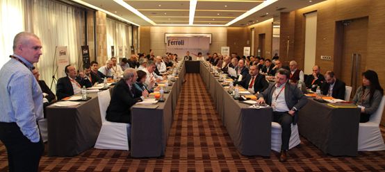 亲友游戏中心-亲友多乐斗-亲友天天坦克大战