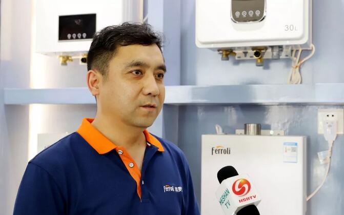 亲友游戏中心-亲友多乐斗-亲友天天坦克大战