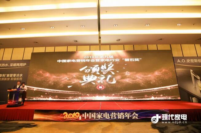 亲友游戏中心-亲友多乐斗-亲友天天坦克大战