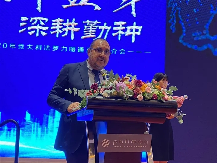 亲友游戏中心-亲友多乐斗-亲友天天坦克大战