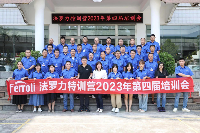 亲友游戏中心-亲友多乐斗-亲友天天坦克大战