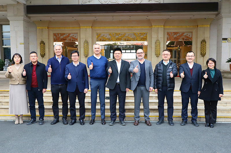 亲友游戏中心-亲友多乐斗-亲友天天坦克大战