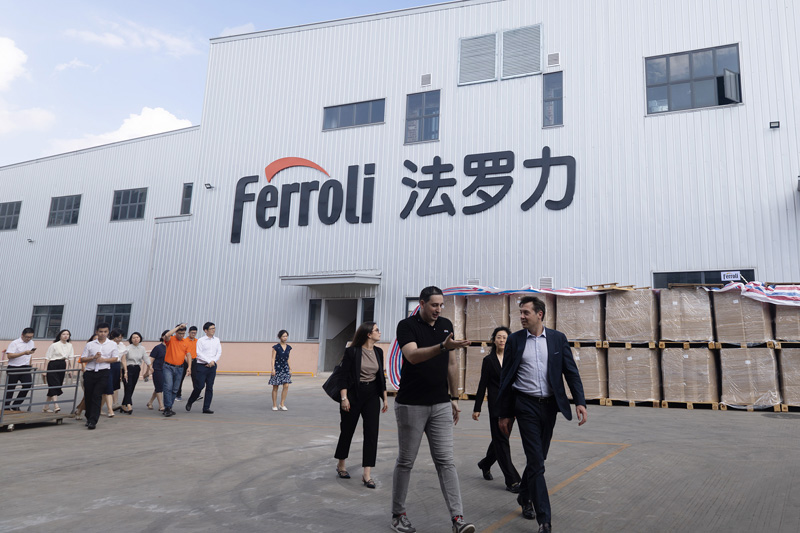 亲友游戏中心-亲友多乐斗-亲友天天坦克大战