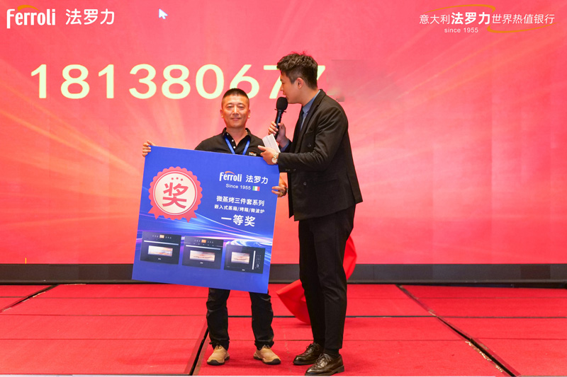 亲友游戏中心-亲友多乐斗-亲友天天坦克大战