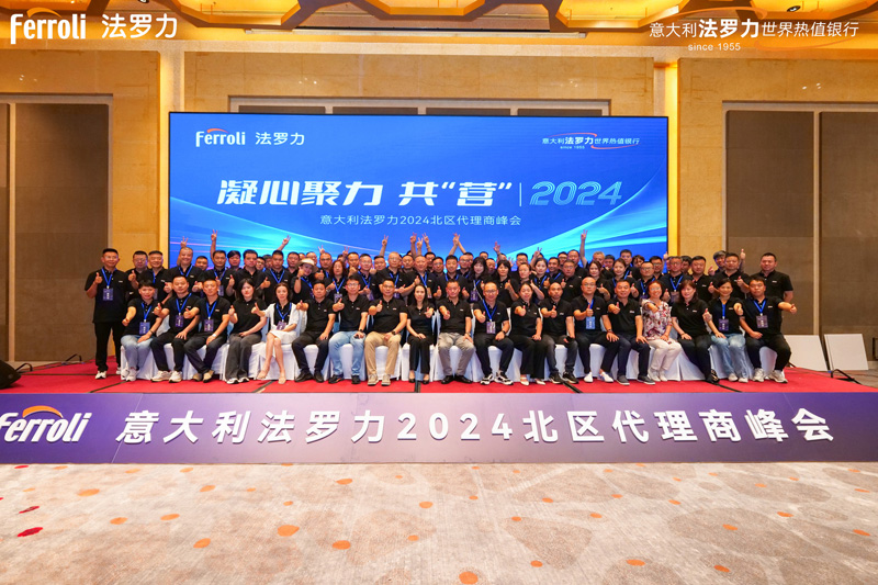 亲友游戏中心-亲友多乐斗-亲友天天坦克大战