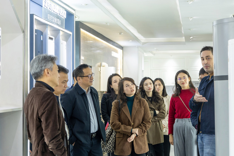 亲友游戏中心-亲友多乐斗-亲友天天坦克大战