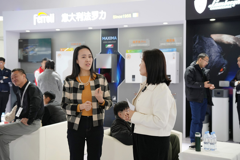 亲友游戏中心-亲友多乐斗-亲友天天坦克大战