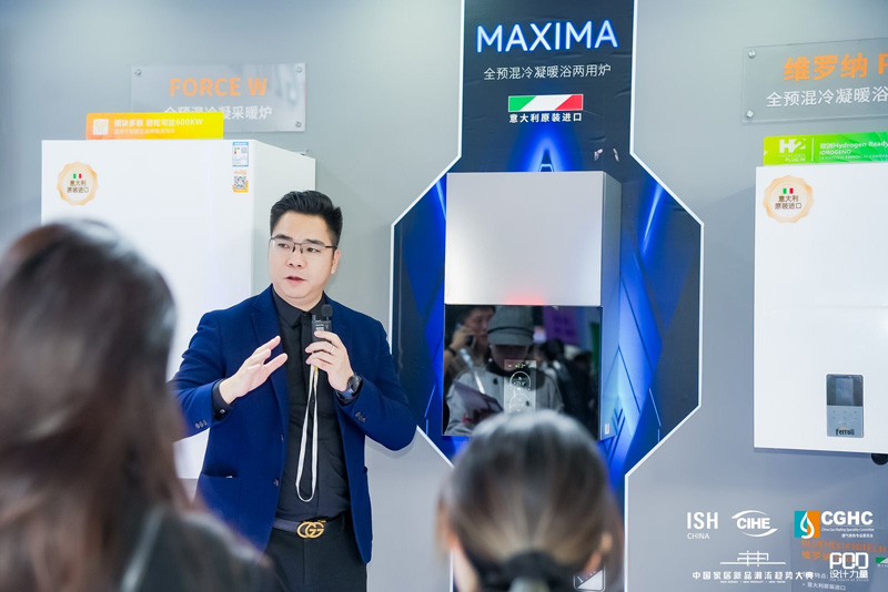 亲友游戏中心-亲友多乐斗-亲友天天坦克大战